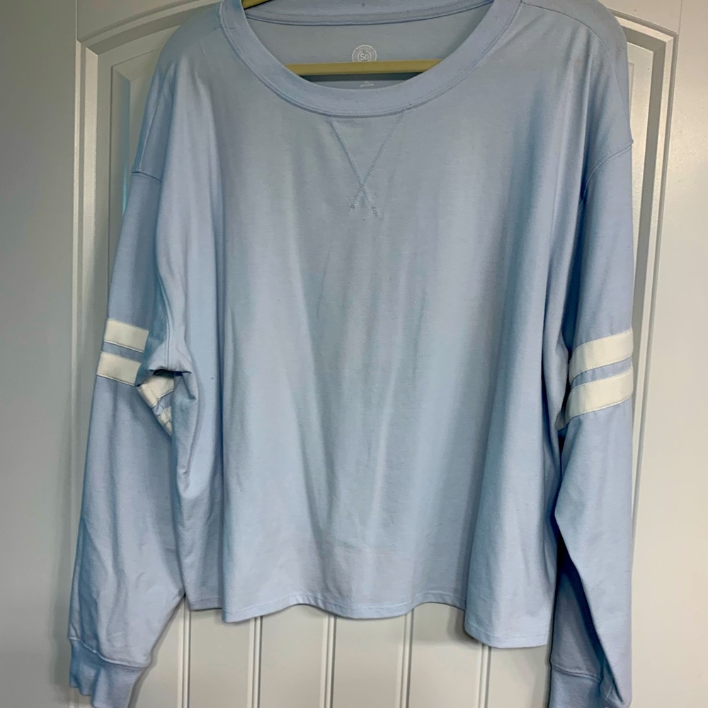 Authentic American Heritage crop top xxl long sleeve blue with white stripes.